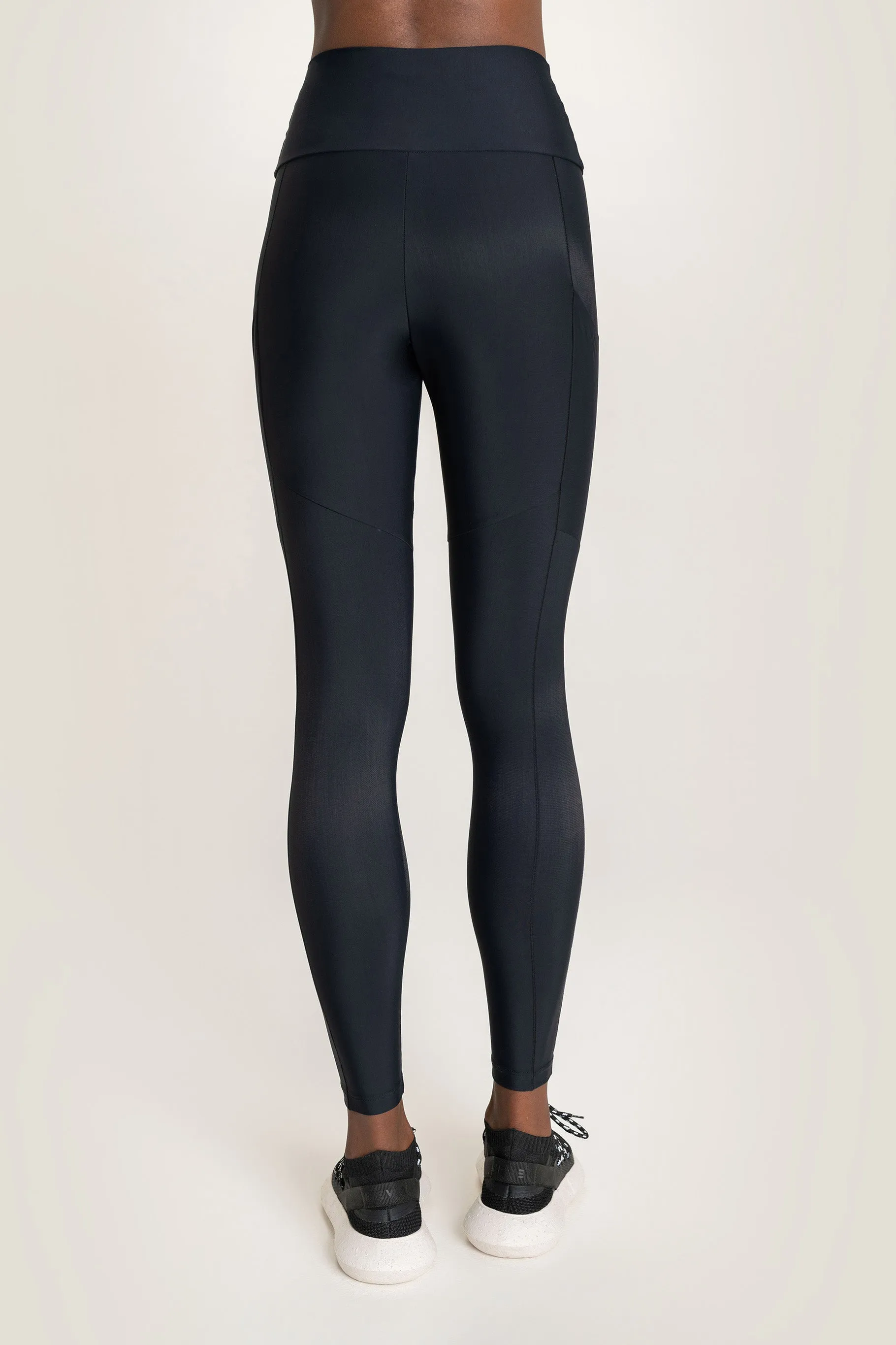 Essential Power Intense Legging