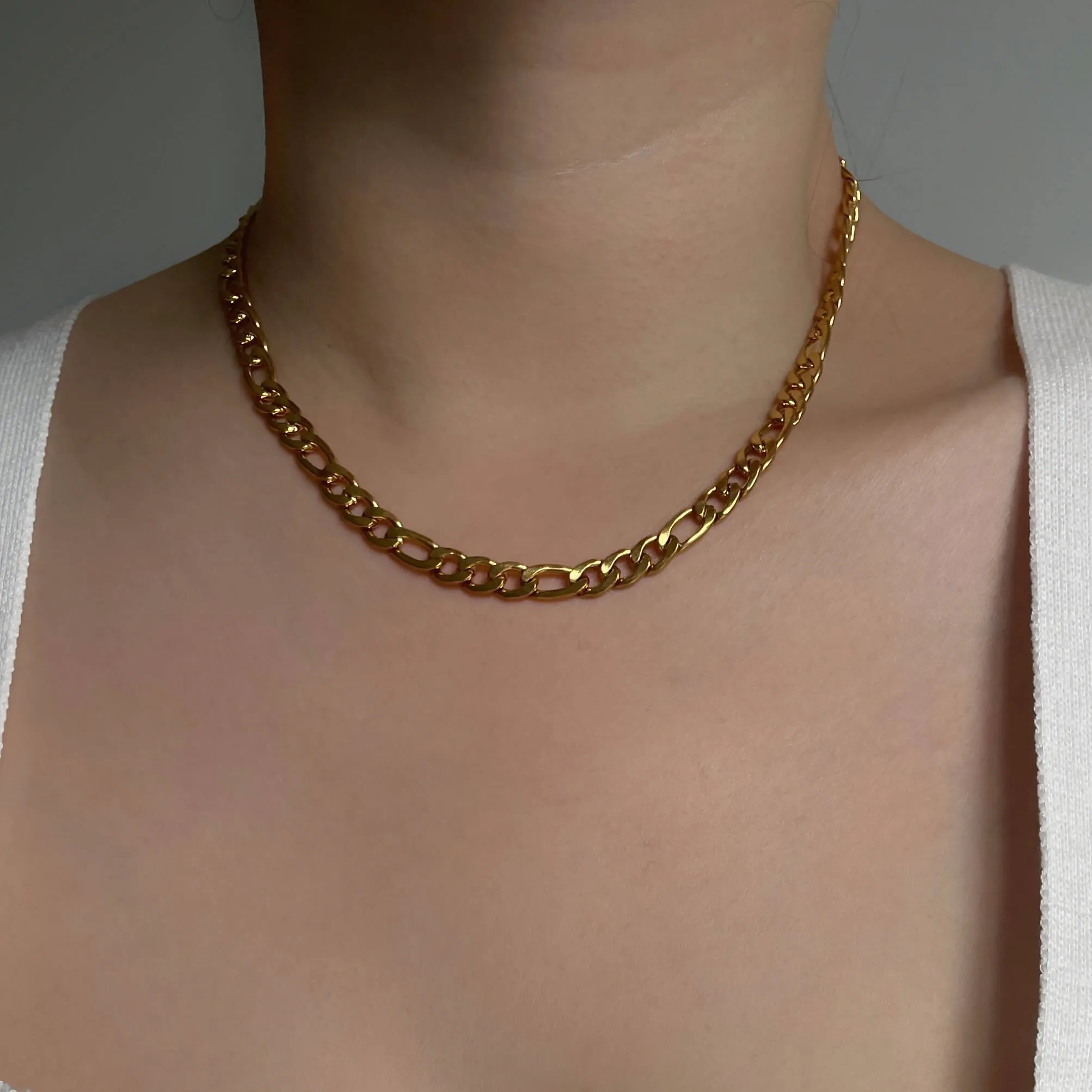 Figaro Chain Necklace Gold