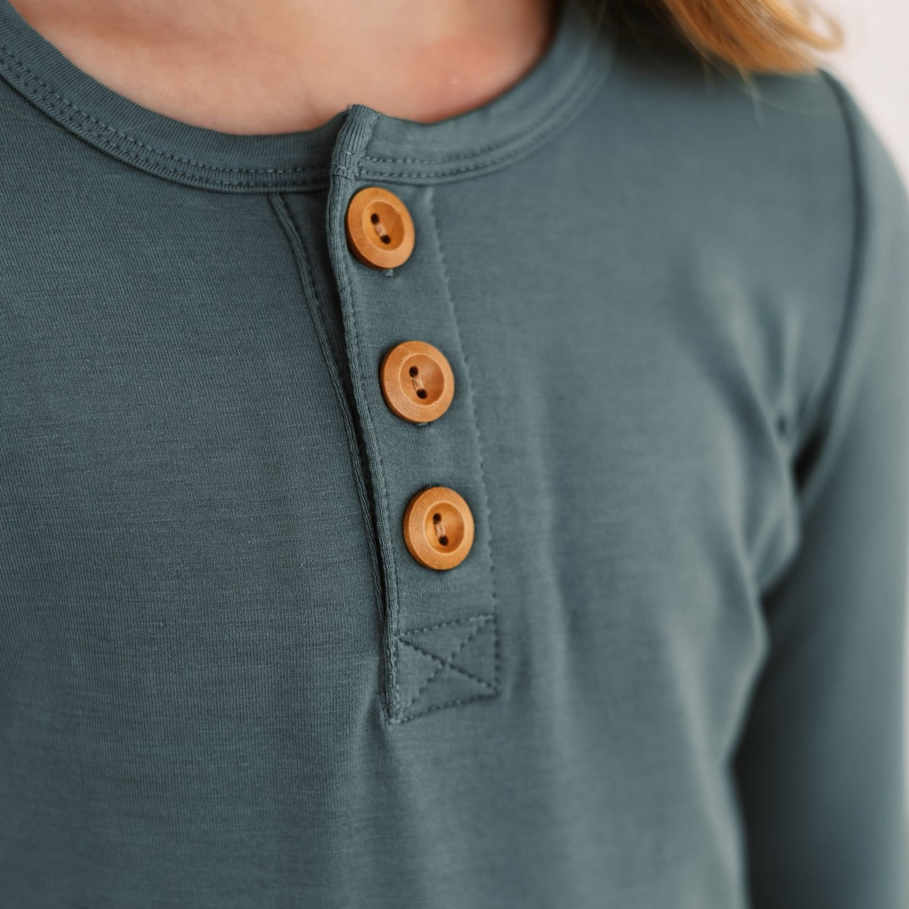 HENLEY LONG SLEEVE- Slate