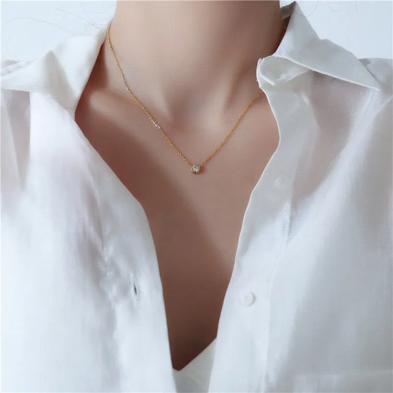 Minimal Zirconia Necklace - Gold