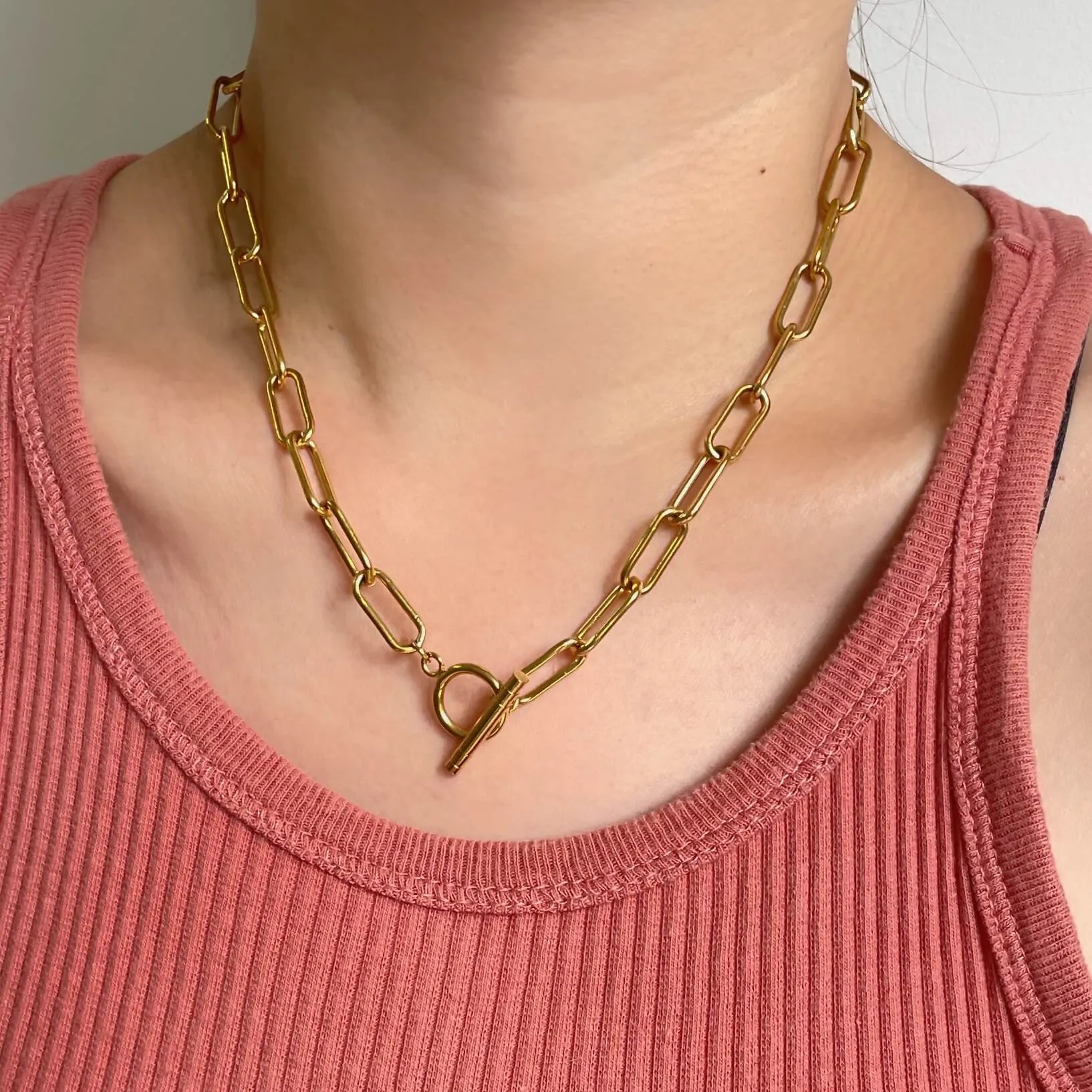 Toggle Link Chain Necklace - Gold