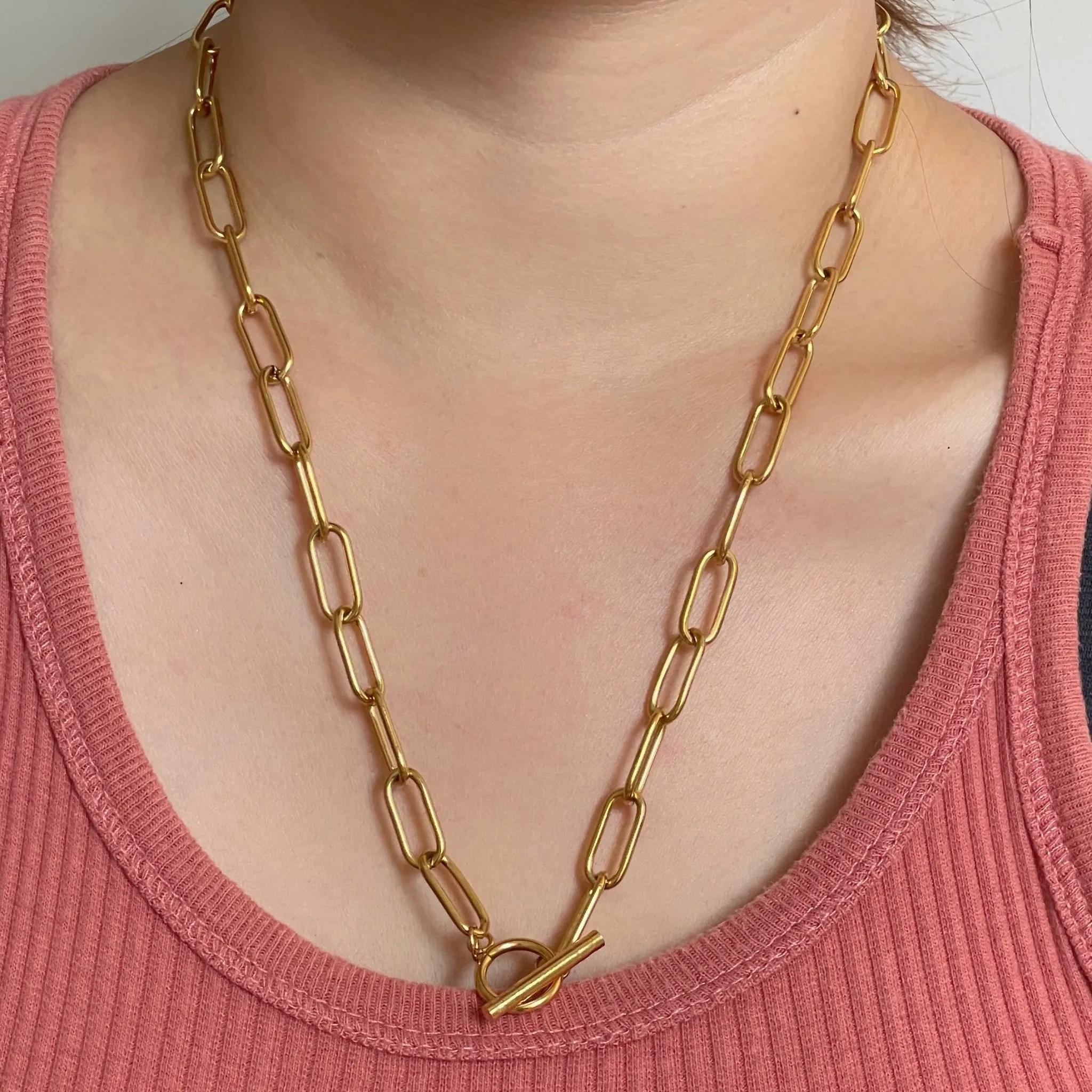 Toggle Link Chain Necklace - Gold