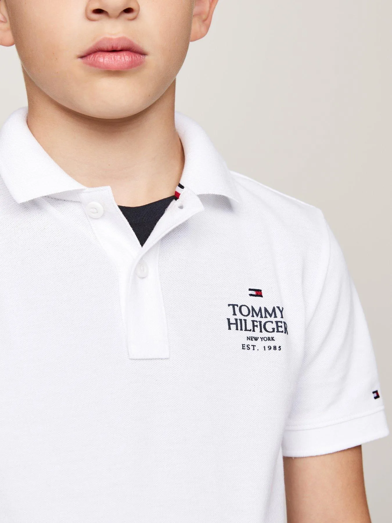 Tommy Hilfiger Boys Th Logo Regular Short Sleeve Polo Shirt - White